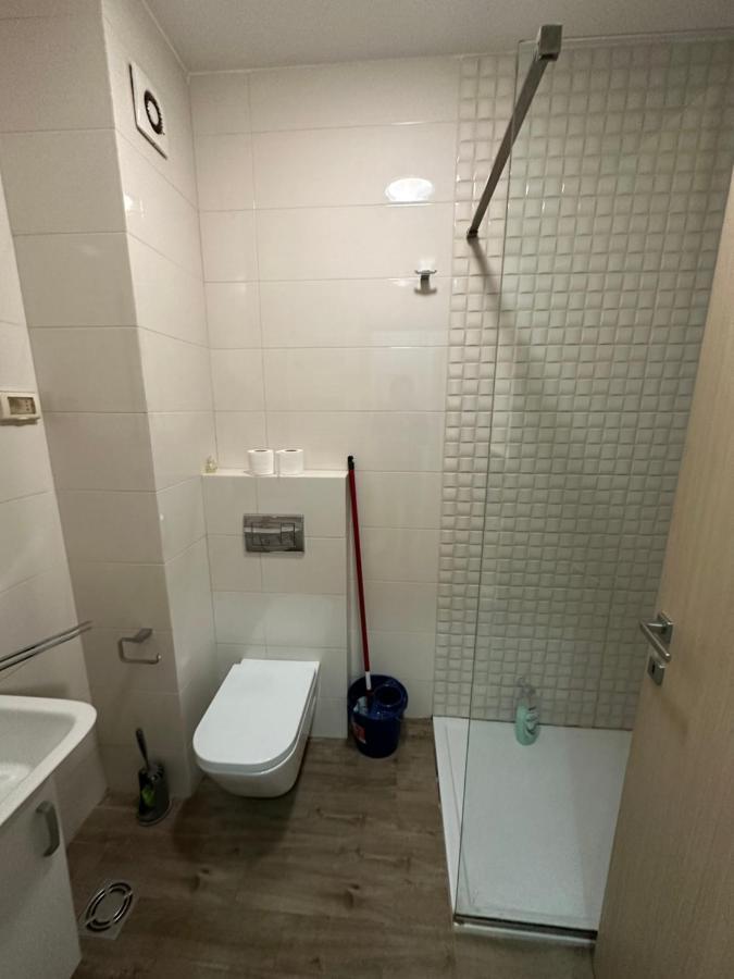 Kvart 1 Bedroom Podgorica
